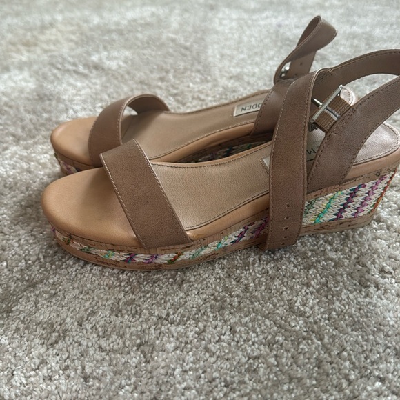 Steve Madden Jbora Wedge Sandals - Picture 1 of 4